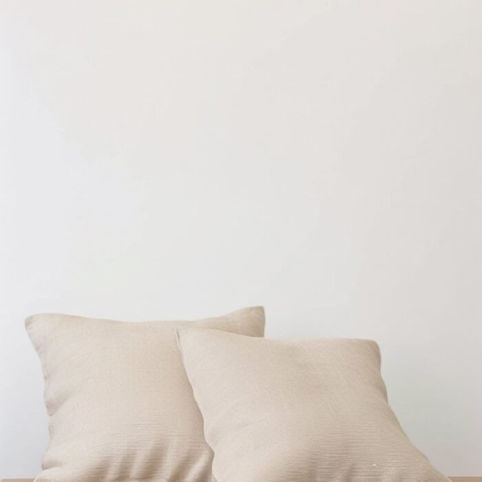 Zestaw 2 lnianych poszewek na poduszki Euro w prążki