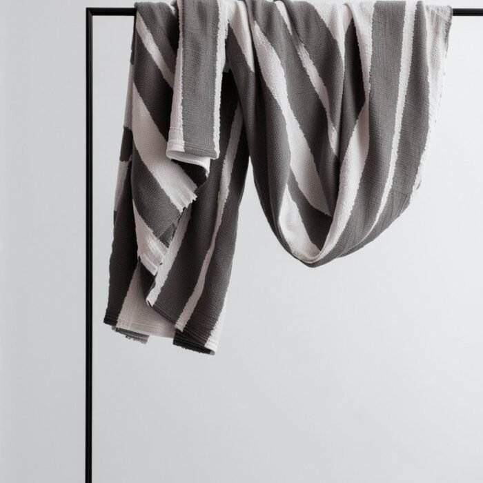 Narzuta lniana Mira - Enzo